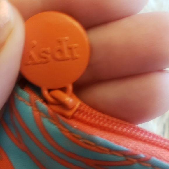 ❤Ipsy Cosmetic Bag❤ - Picture 2 of 2